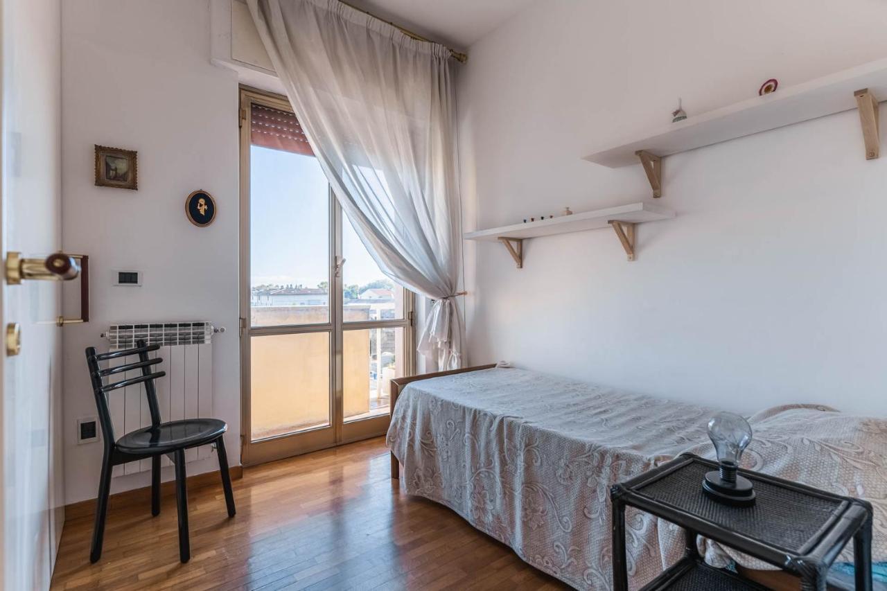 Anita Domus - Appartamento Con Vista A Pescara Buitenkant foto